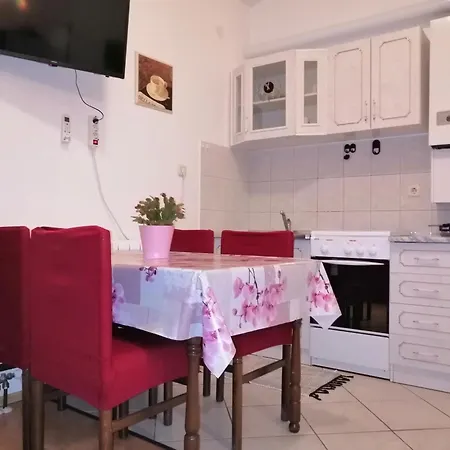 Apartamento With Parking Space Valbandon, - 7355 Fažana